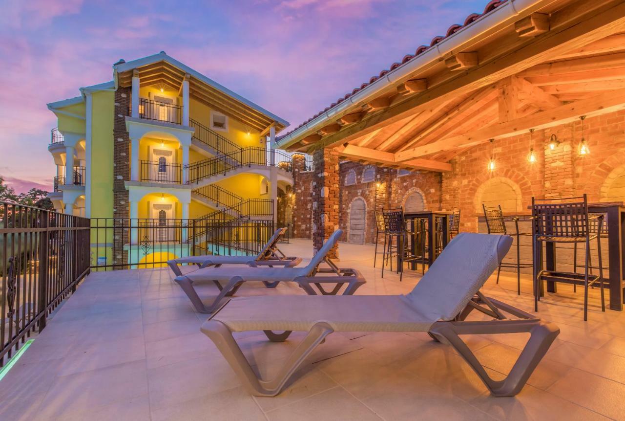 Palace Paulina Luxury Residence Новий Винодольський Екстер'єр фото